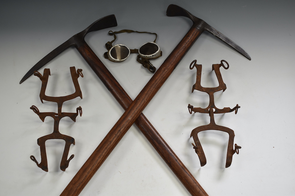 A Collection Of Items From The Estate Of Theodore Howard Somervell From His 1924 Expedition To Mount Everest Sold Ś50,000